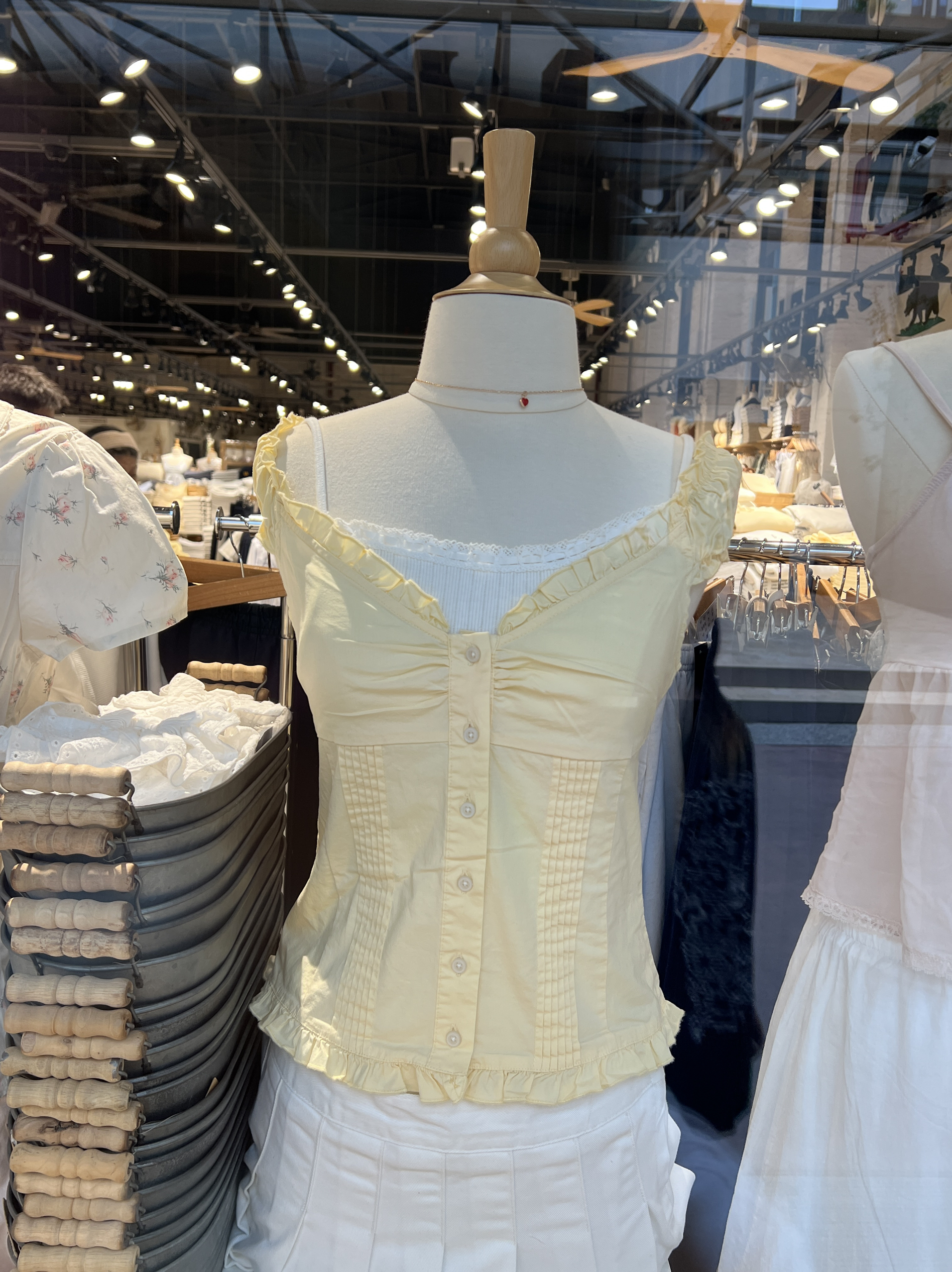 Yellow Slim Pleated Blouse T-s - огляд і ціна Yellow Summer Clothing