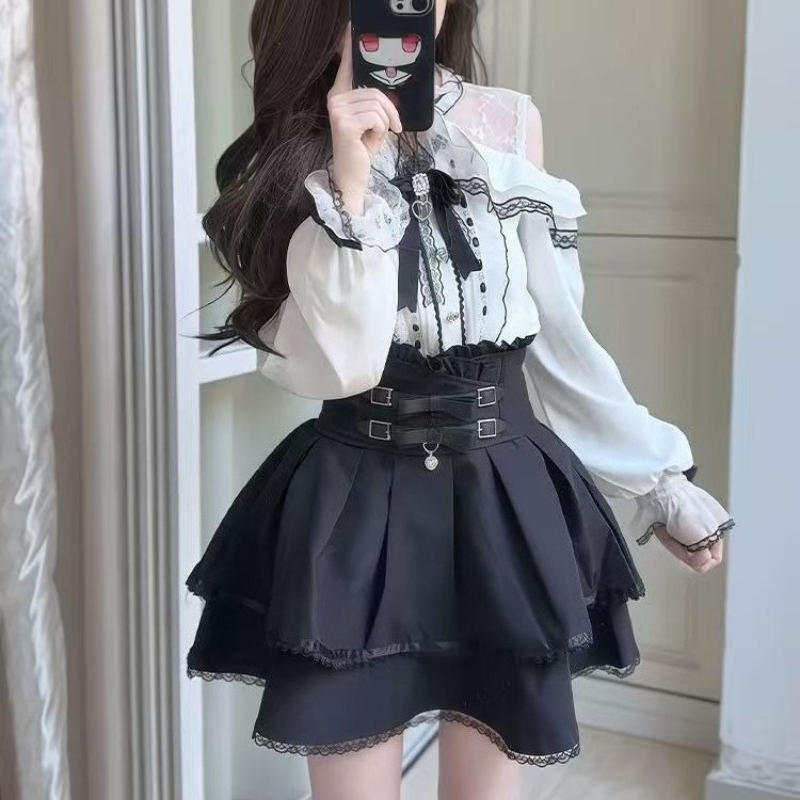 Japanese Gothic Y2k Lolita Sty - огляд і ціна Off Shoulder Blouse
