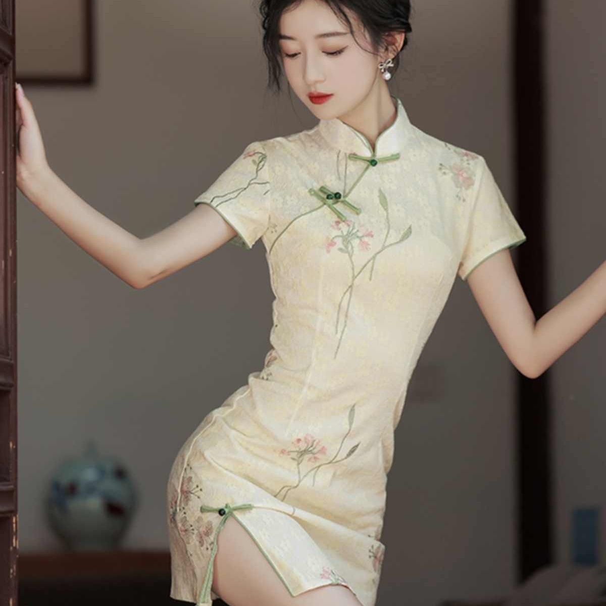 Petite Chinese Modern Qipao Dr - огляд і ціна Summer Clothing Young Women