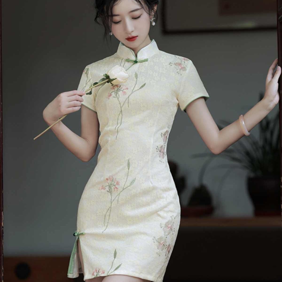 Petite Chinese Modern Qipao Dr - огляд і ціна Summer Clothing Young Women